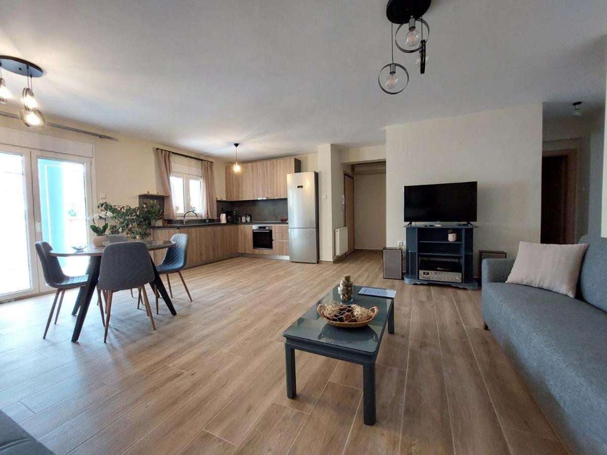 Pine Lodge Kavála Eksteriør bilde